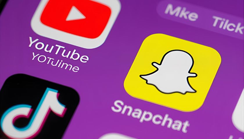 Több közösségi oldalt is perelnek, mert állítólag elhallgatták a saját platformjuk ártalmasságáról szóló belső kutatásaikat